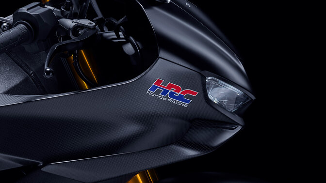 CBR1000RR-R Fireblade Carbon Edition front cowl