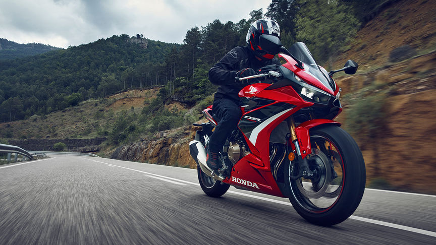 2022 Honda CBR500R Specs Features Photos  wBW