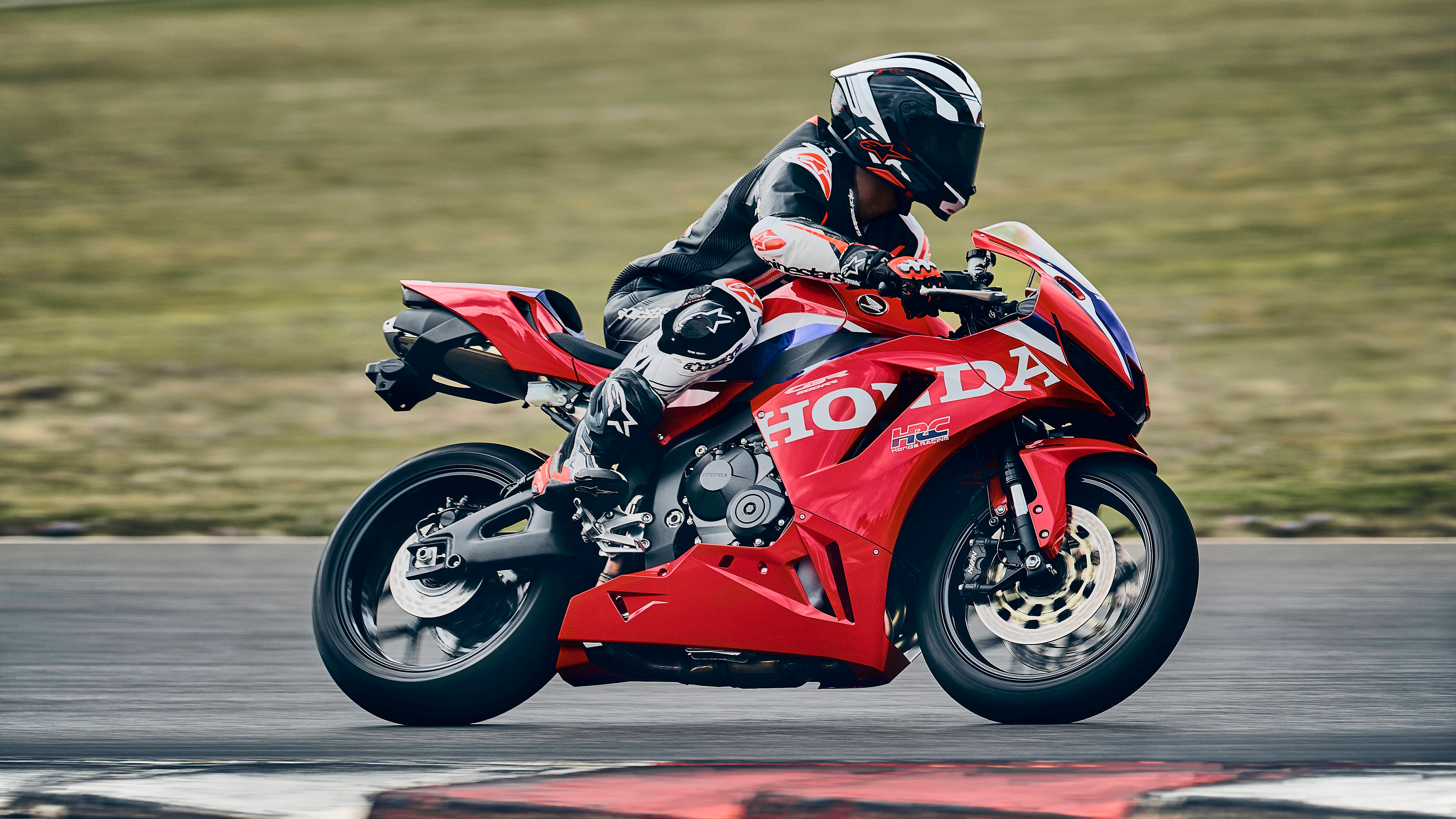 CBR600RR standard-fit quickshifter.