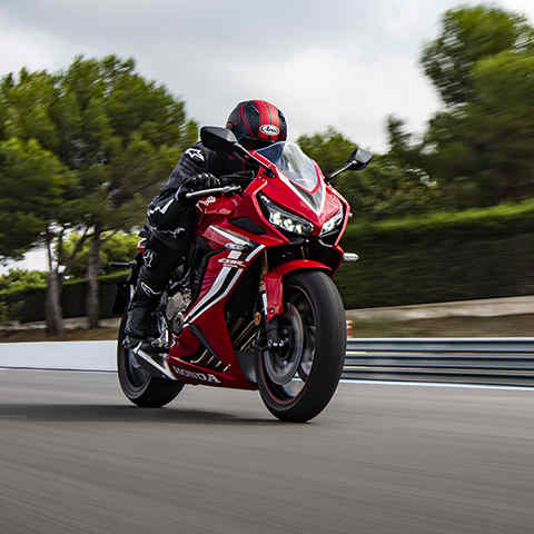 New 2022 CBR650R | Super Sport Motorcycles | Honda UK