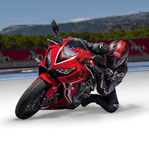 Exclusive 2021 Honda CBR650R Review  Big on Character Performance Sound  and Price
