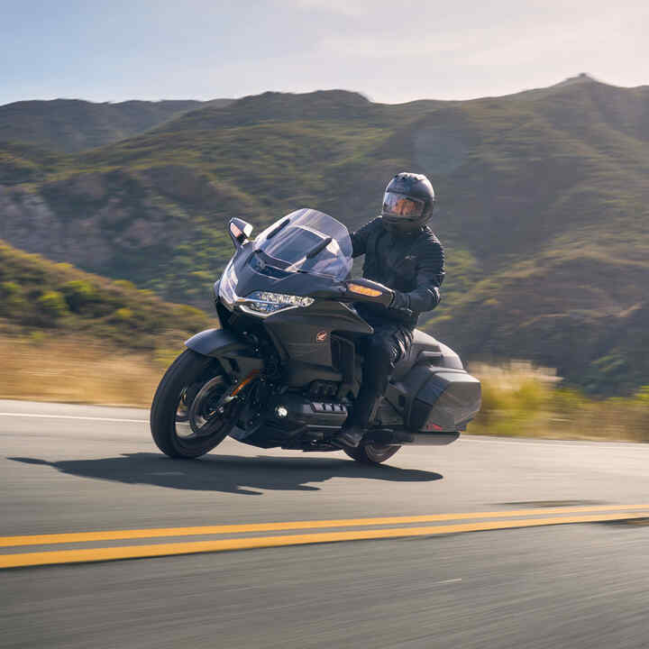 Front view of Honda GL1800 Gold Wing