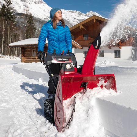 7 Series, being used by model, snow location.