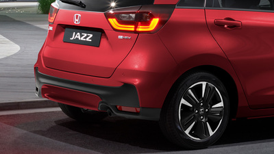 Parking Sensors (Front 4: Rear 4)