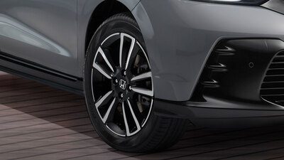 16" alloy wheels