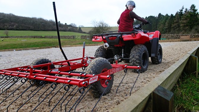 Rear view of Fourtrax 420.