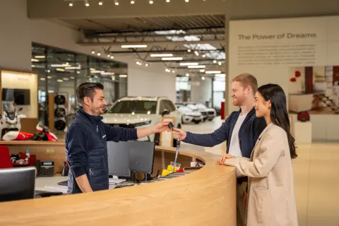 Honda Retailer Shoroom