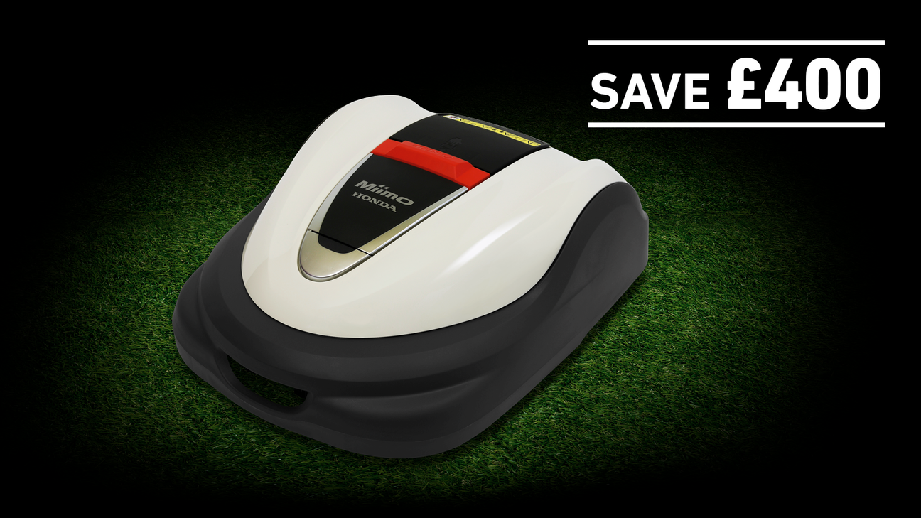 Miimo 3000 on grass in a dark background with save £400