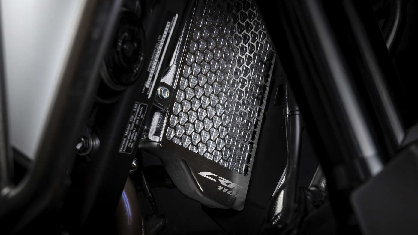 Africa Twin Adventure Roads Edition - Aluminium Radiator Guards