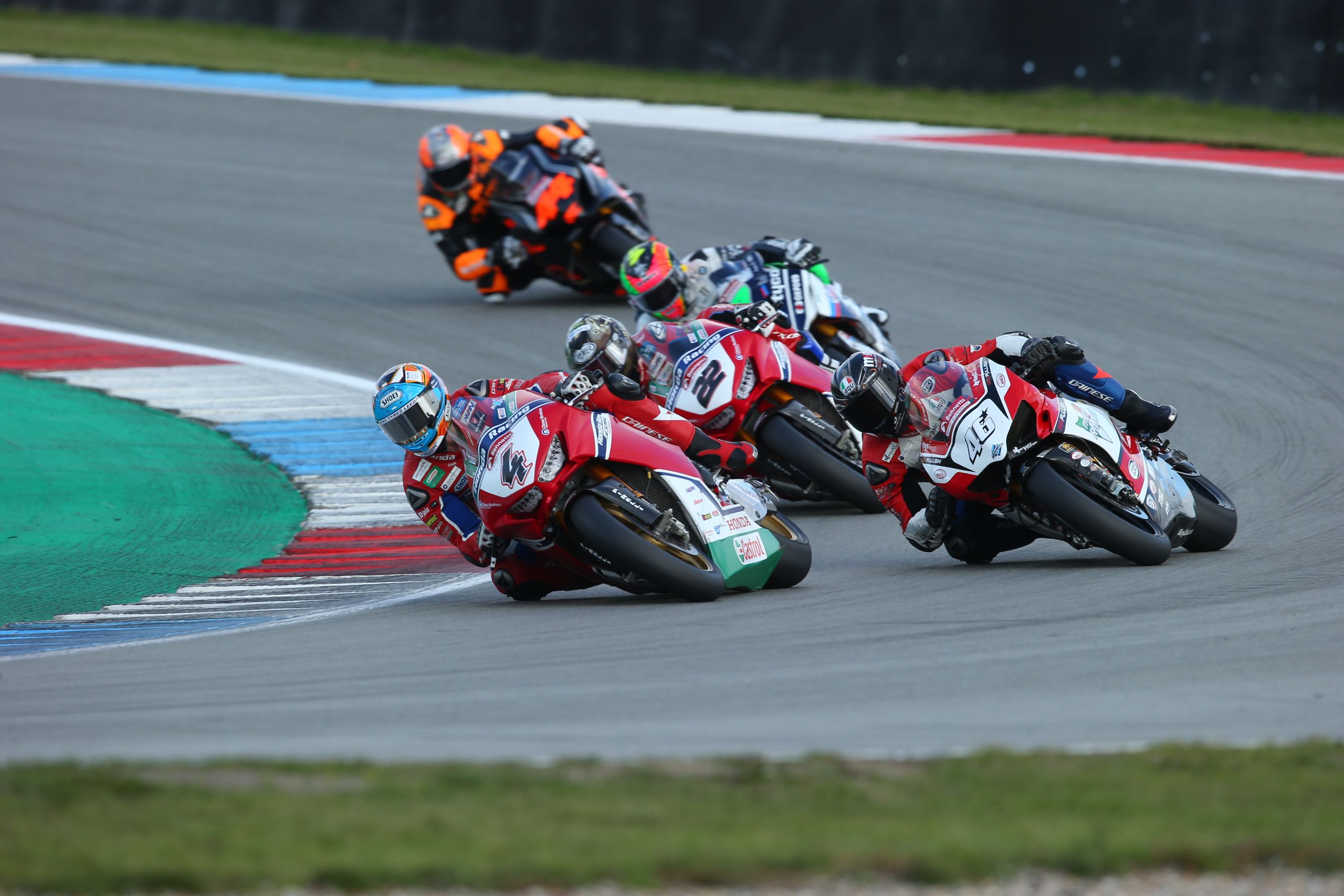 dan linfoot on the honda racing bsb fireblade