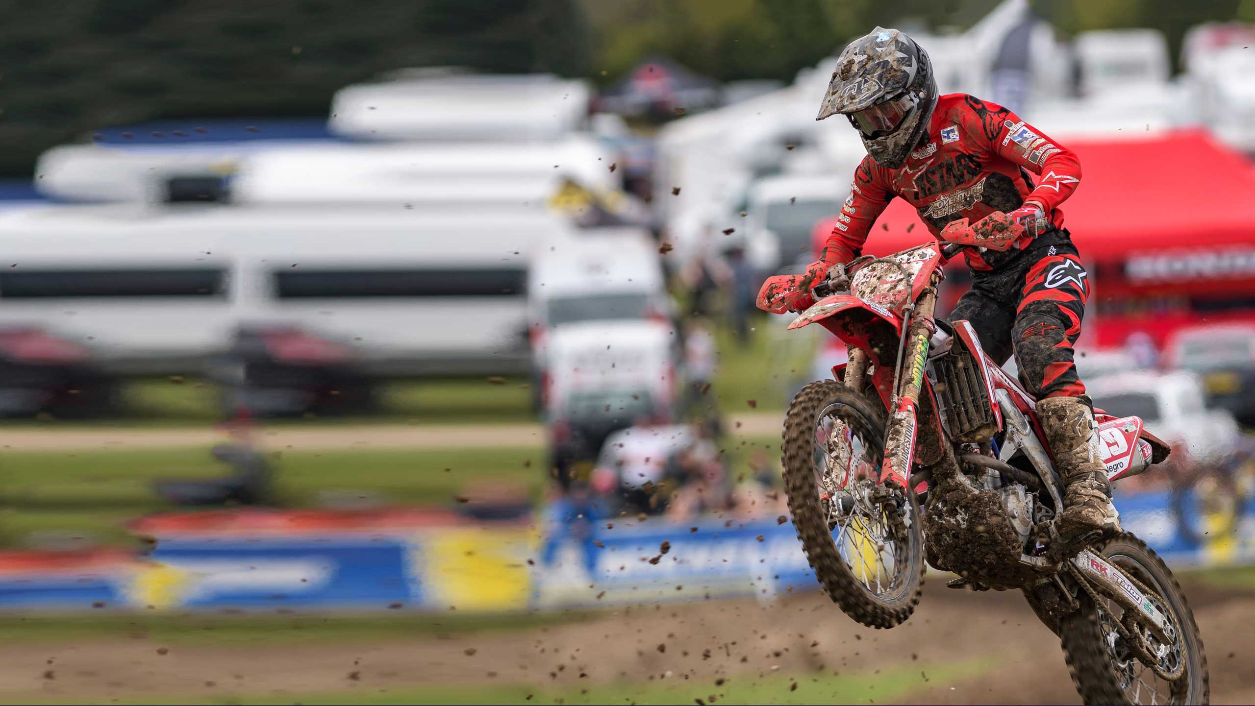 buildbase honda rider on off road bike