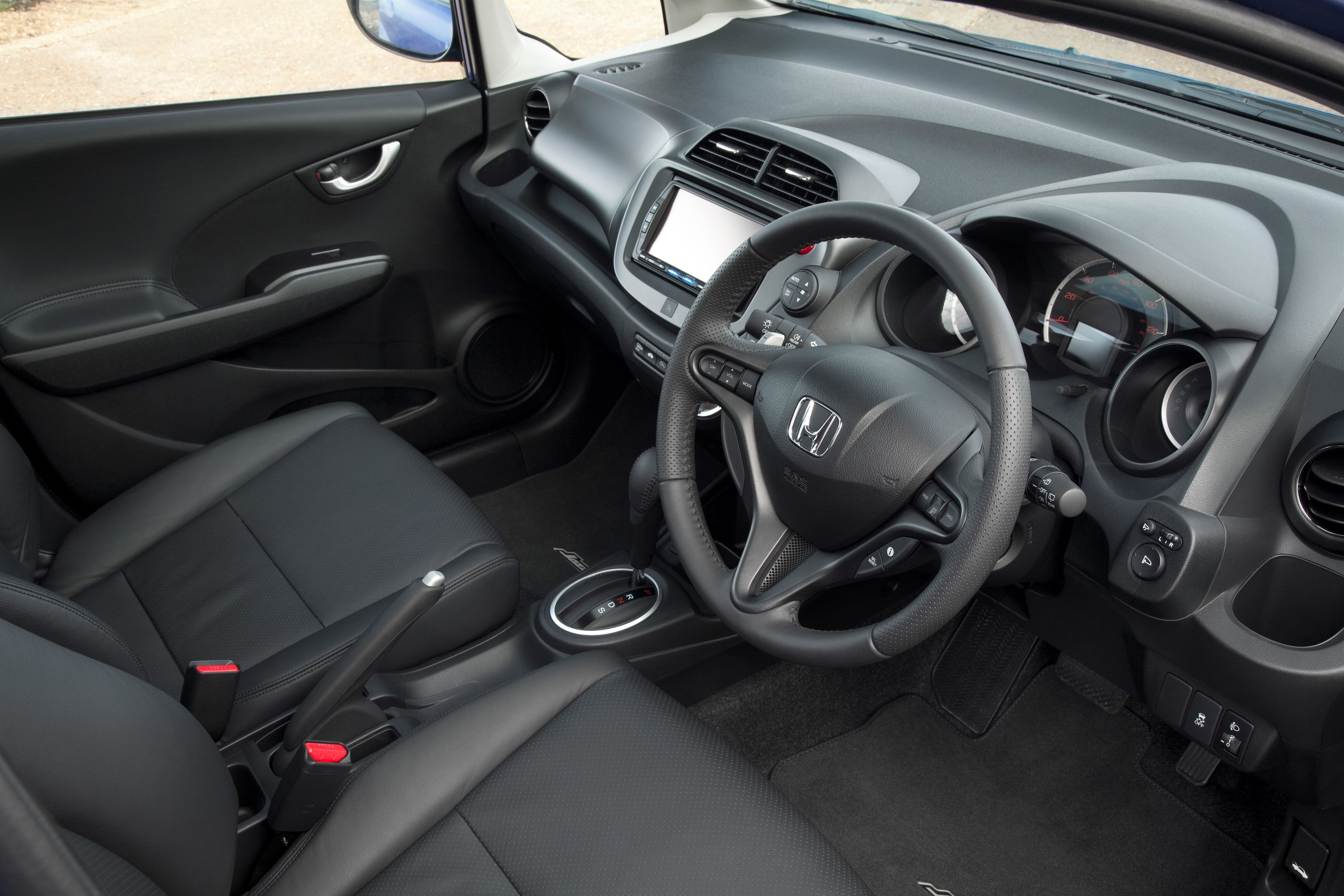 Honda Jazz Hybrid Perfect for Family & Business