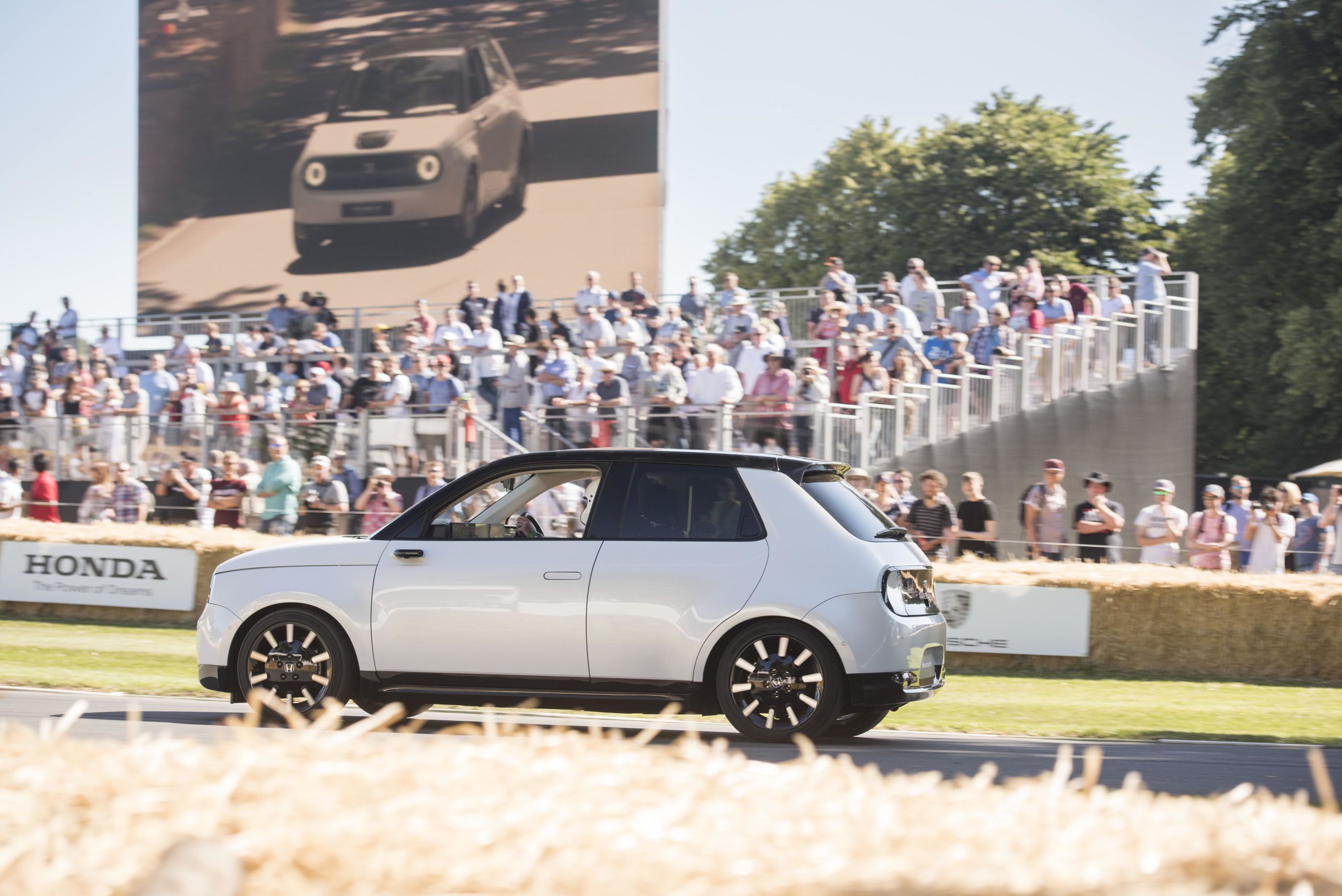 honde e prototype at goodwood 2019 honda engine room