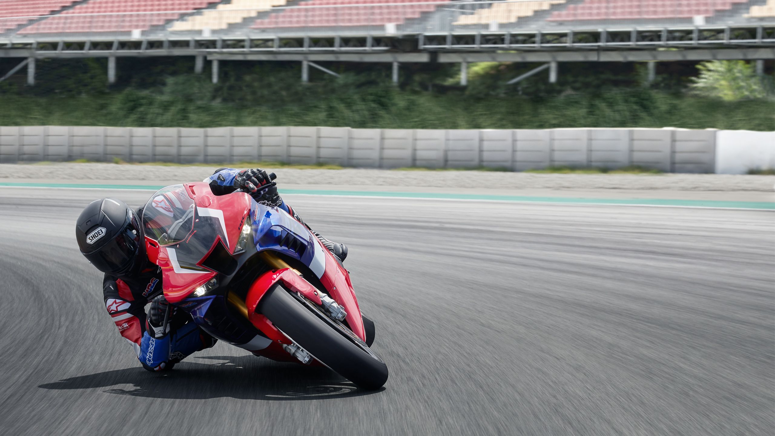 2020 Honda Fireblade ridden by rider on race track