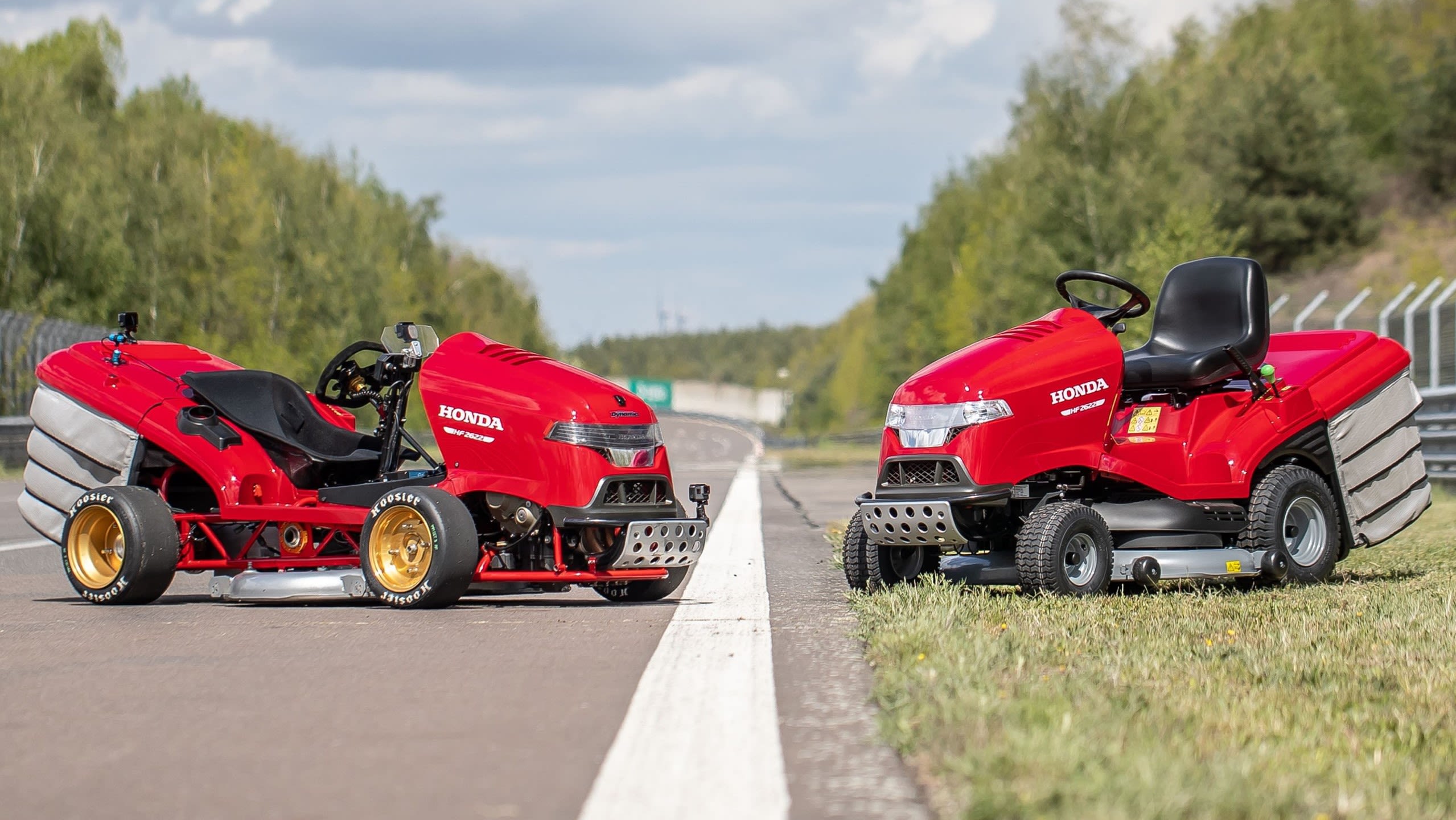 mean mower and HF2622 lawn tractor honda engine room