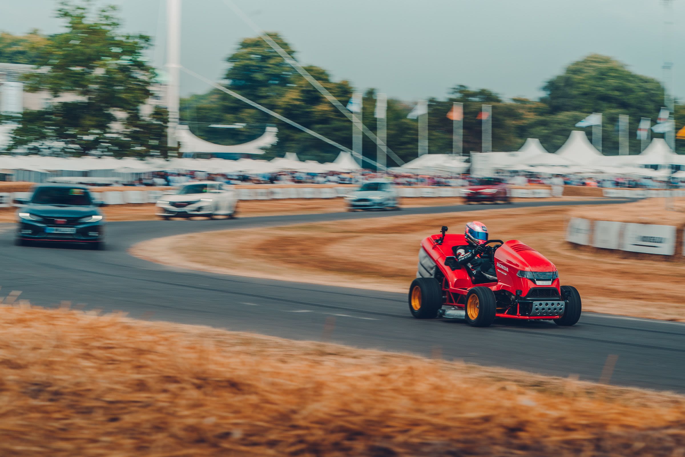 mean mower at goodwood 2018 honda engine room