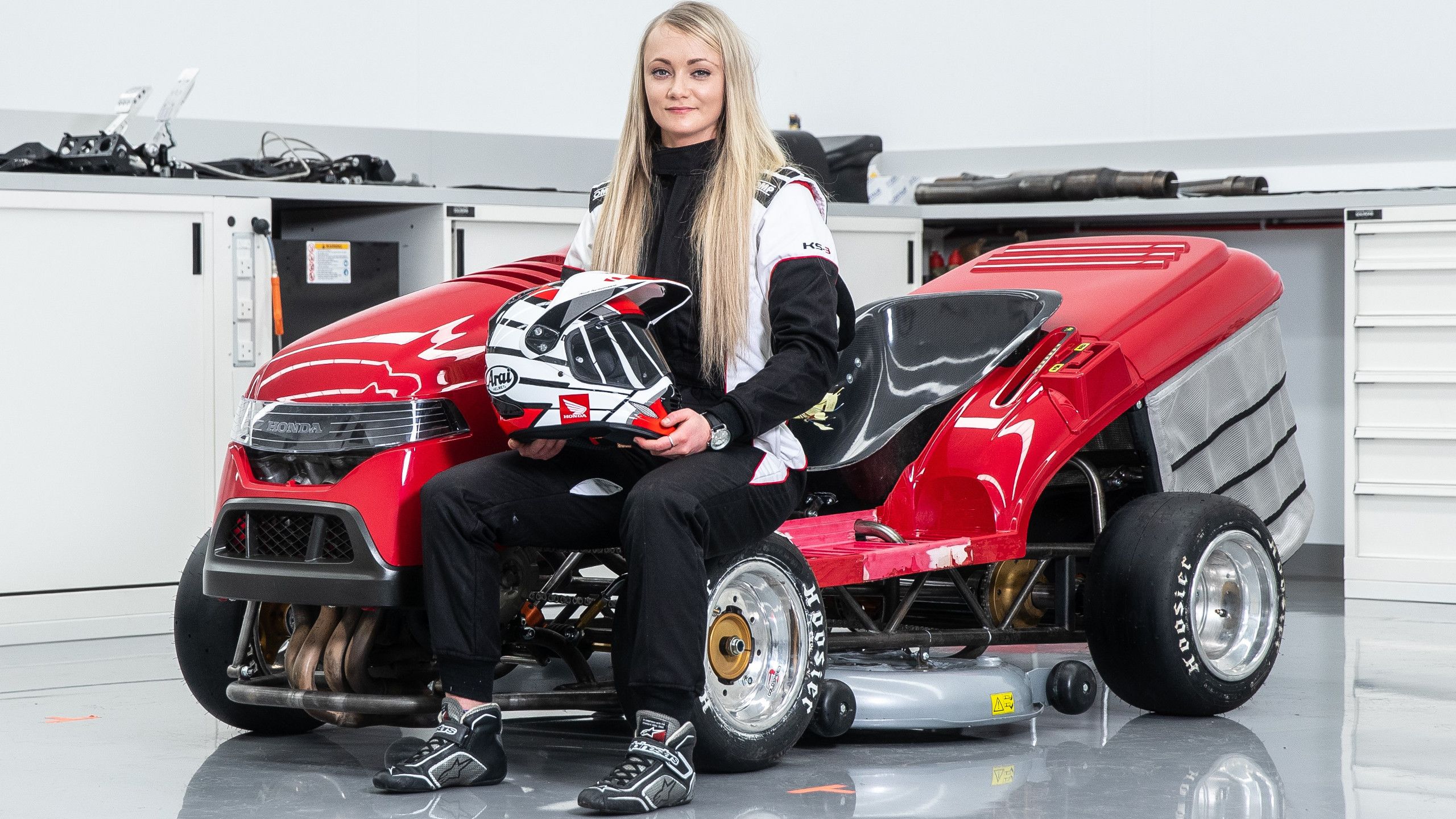 mean mower driver jess hawkins honda engine room